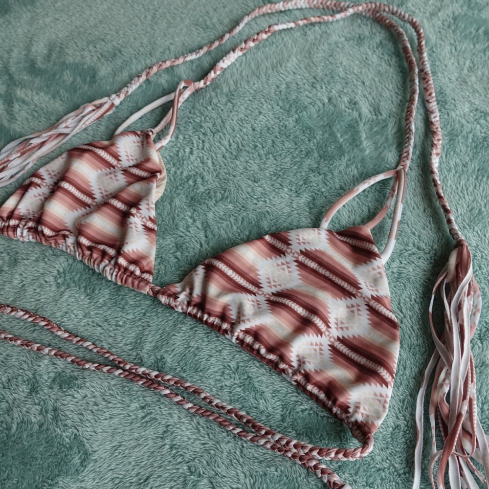 Acacia Swimwear:  Swimsuit Top - Size XL - Color: Print